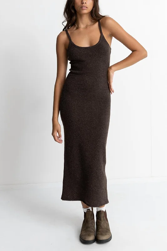 Women's Athletic Clothes Beat The Heat In Tropical Styles Knit Midi Dress In Chocolate