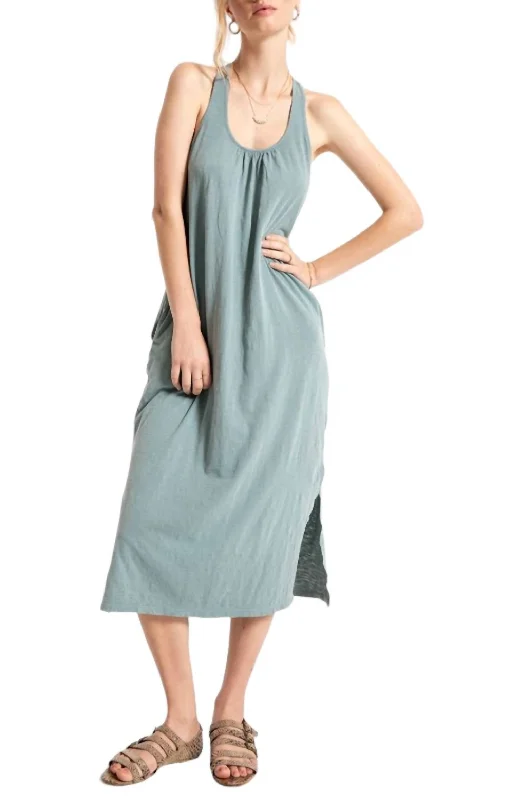 Stylish Women's Clothing Elevate Your Wardrobe Asher Midi Dress In Gray