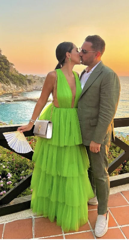 Women's Holiday Outfit Fashion Deal Elegant A-line V Neck Green Tiered Tulle Prom Dress,Green Prom Gown Y5143