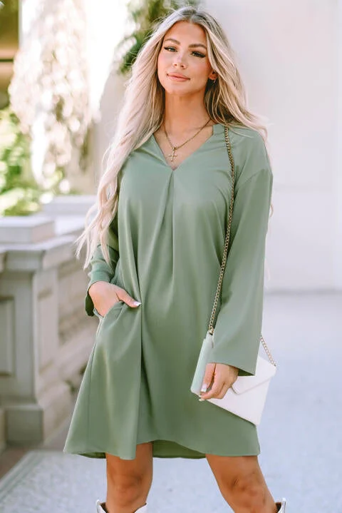 Women's Trendy Attire Lighten Up With Nordic Styles Notched Long Sleeve Dress with Pockets