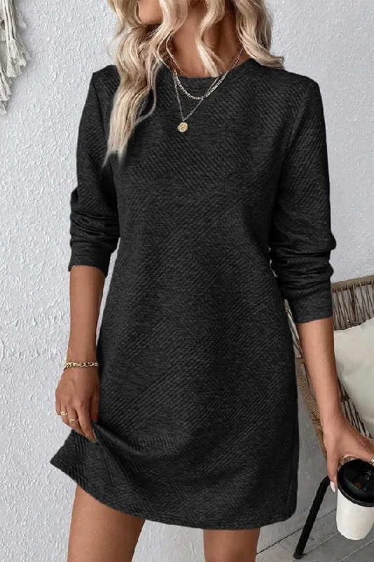 Stylish Women's Apparel Limited - Time Bundle Solid Color Textured Long Sleeve Shift Dress