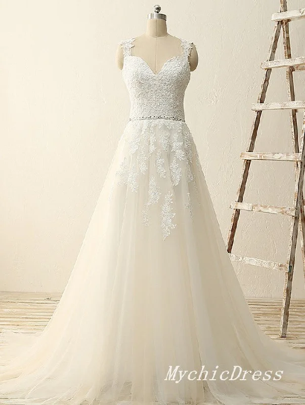 Women's Fashion-Forward Apparel Stylish Looks A Line Lace Ivory Boho Wedding Dresses Sweetheart Sleeveless