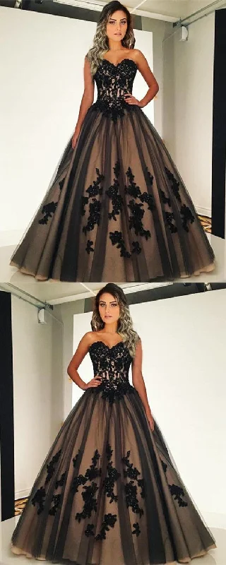 Women's Weekend Outfit Seasonal Trends Charming Vintage Style Black And Nude Tulle Ball Gowns Sweetheart Quinceanera Dresses Prom Dresses    cg14889