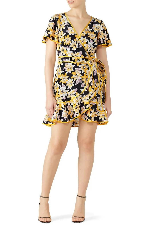 Women's Active Clothing Buy More, Save More Floral Cameron Wrap Dress In Black Floral Print