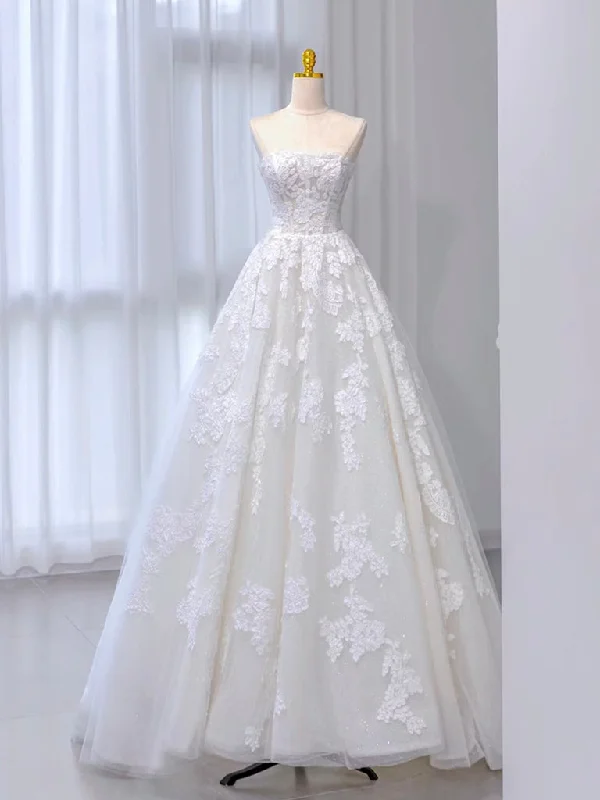 Women's Romantic Outfit Spring Fashion A-Line Tulle Lace ivory Sweep Train Long Wedding Dress