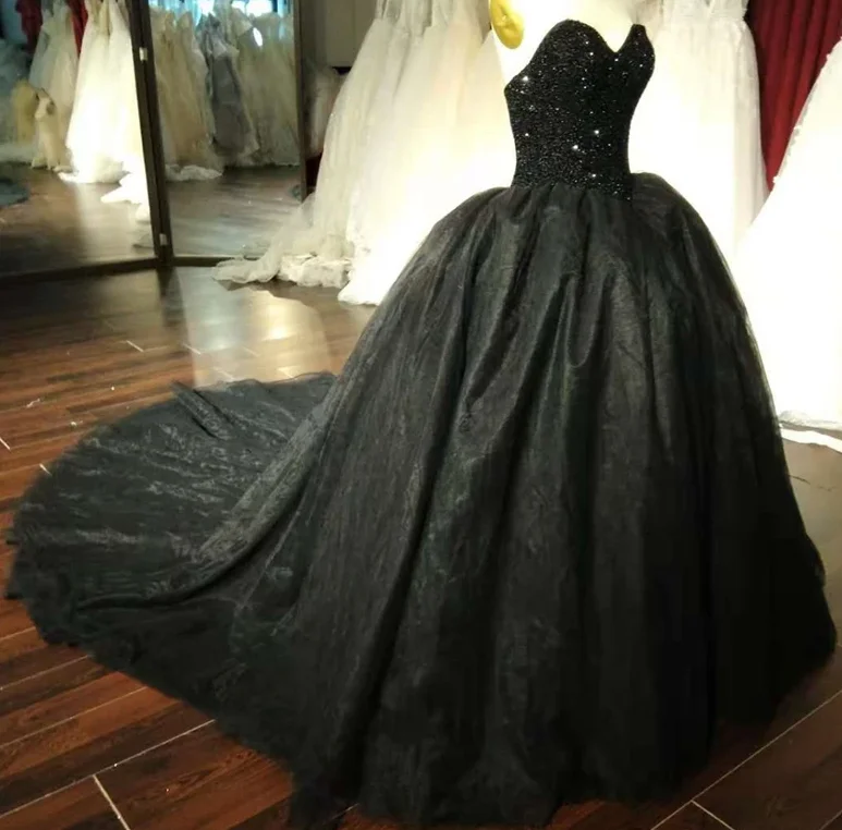 Women's Fashion-Forward Apparel Limited Styles Prom Dress Gorgeous Black Sweetheart Crystal Ball Gown Sweet 16 Dress, Black Party Gown   cg13473