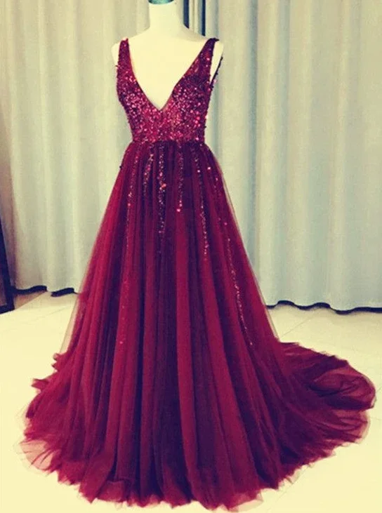 Women's Outfit For The Office Fashion-Forward Outfits Charming Burgundy Beaded Tulle V-Neckline Long Party Dress, Prom Gown 2021   cg12206