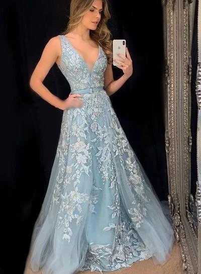 Elegant Women's Attire Limited - Time Bundle Charming Light Blue A-line Prom Dresses,Lace Evening Dresses,V-neck Tulle Applique Party Evening Gown   cg14650