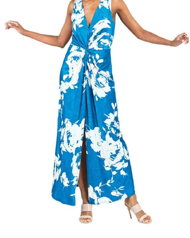 Women's Seasonal Clothing Latest Trends Crushed Silk Knit Maxi Dress In Blue,white