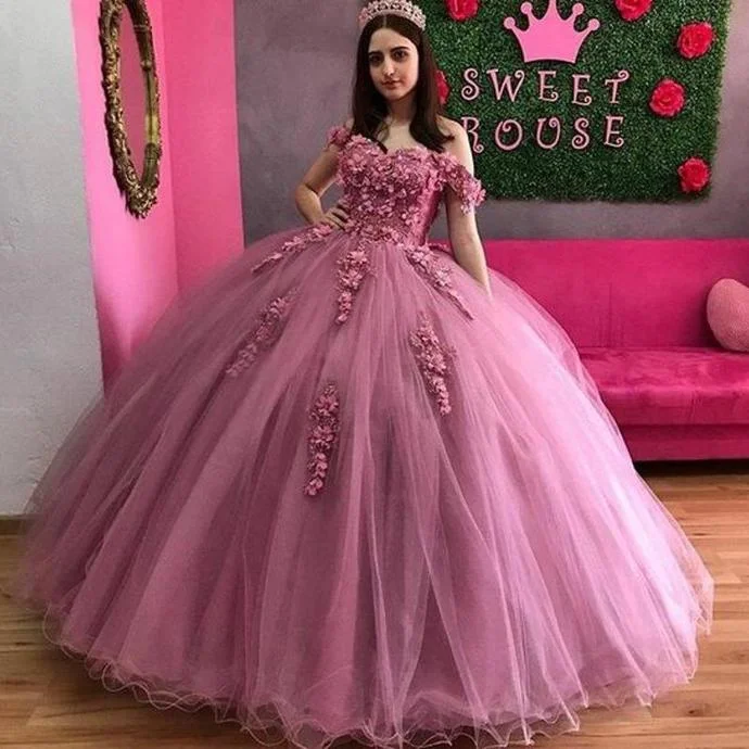 Women's Formal Apparel Feminine Soft - Hued Styles prom dresses 2021 off the shoulder sweetheart neckline hand made flowers lace ball gown   cg13919