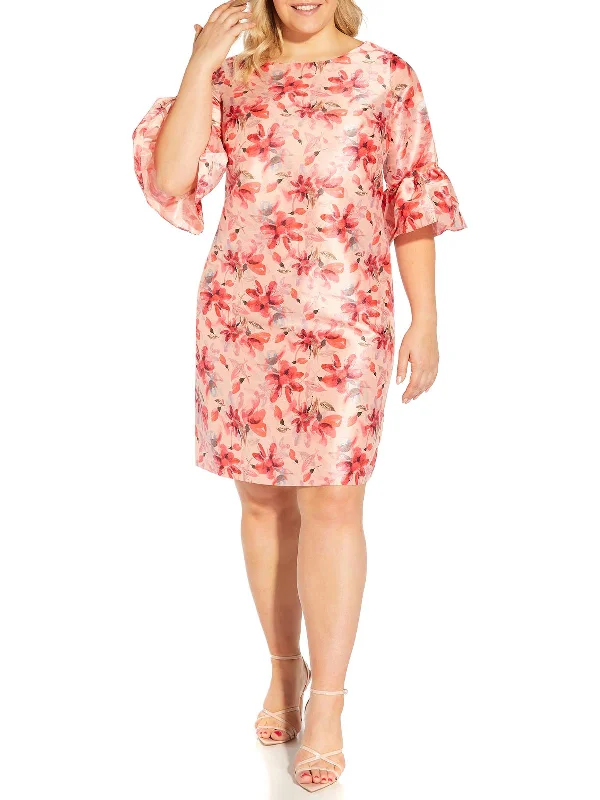 Women's Classic Outfit Score Big On Glamorous Red - Carpet Styles Plus Womens Floral Print Knee-Length Shift Dress