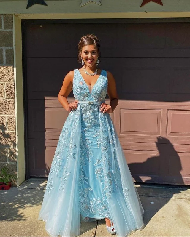 Women's Stylish Professional Garments Save Big Light Blue Prom Dress,A-Line Prom Gown,V-Neck Evening Dress,Appliques Prom Gown   cg14018